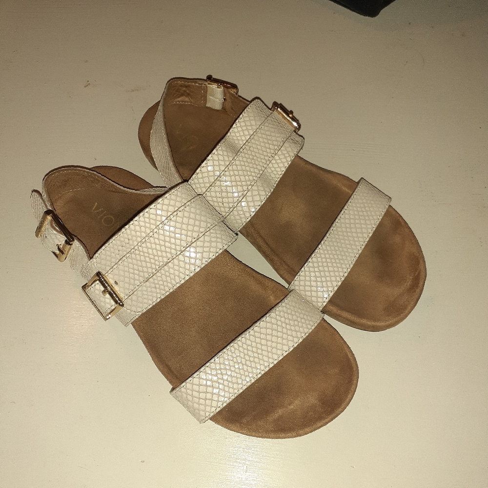 Vionic Sandals